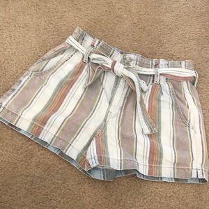American Eagle striped paper bag mom shorts